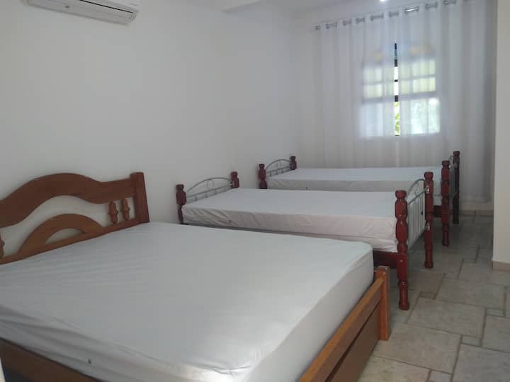 Dhomë gjumi 2