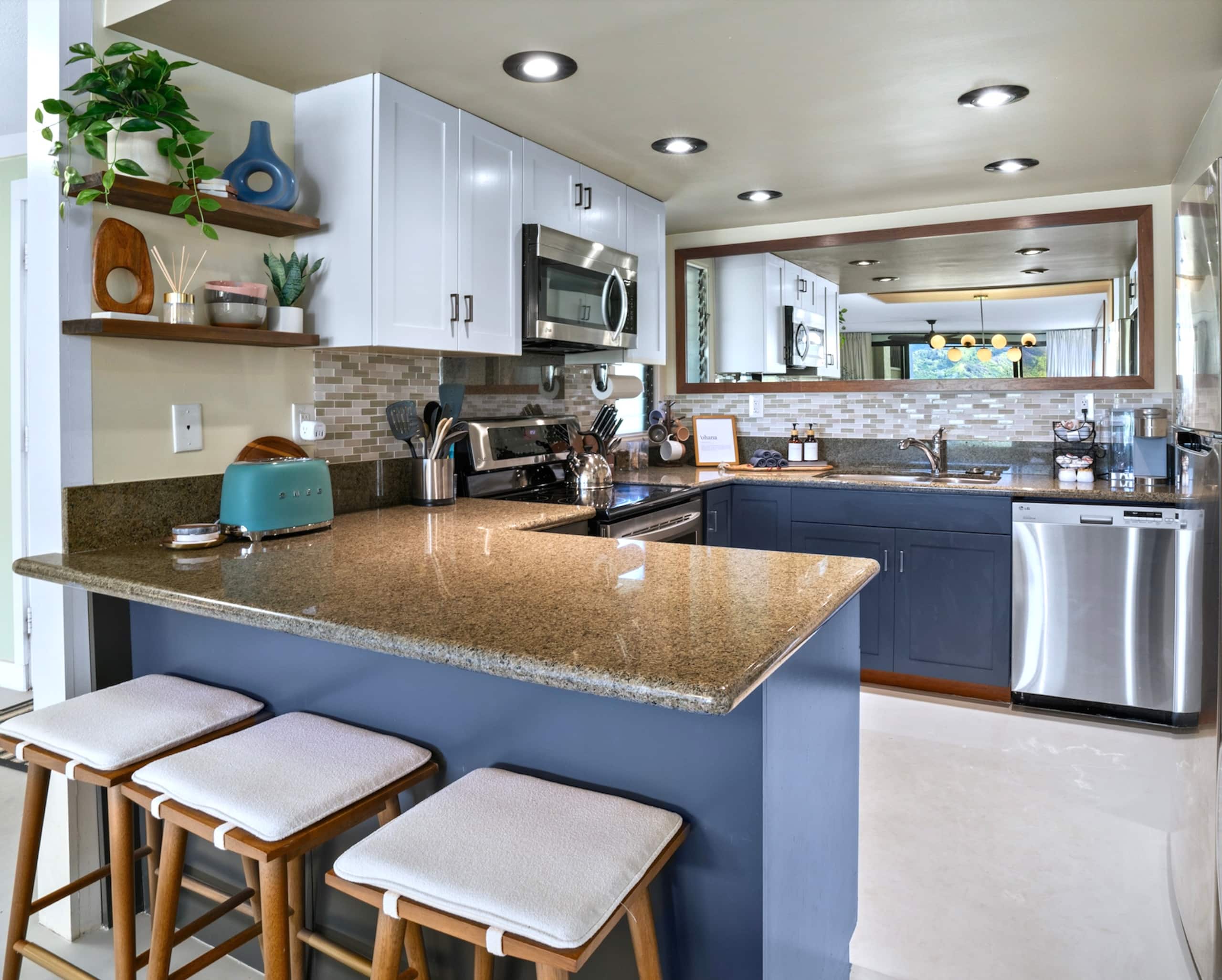 Condo in Princeville · ★4.96 · 2 bedrooms · 4 beds · 2 baths - Image 15