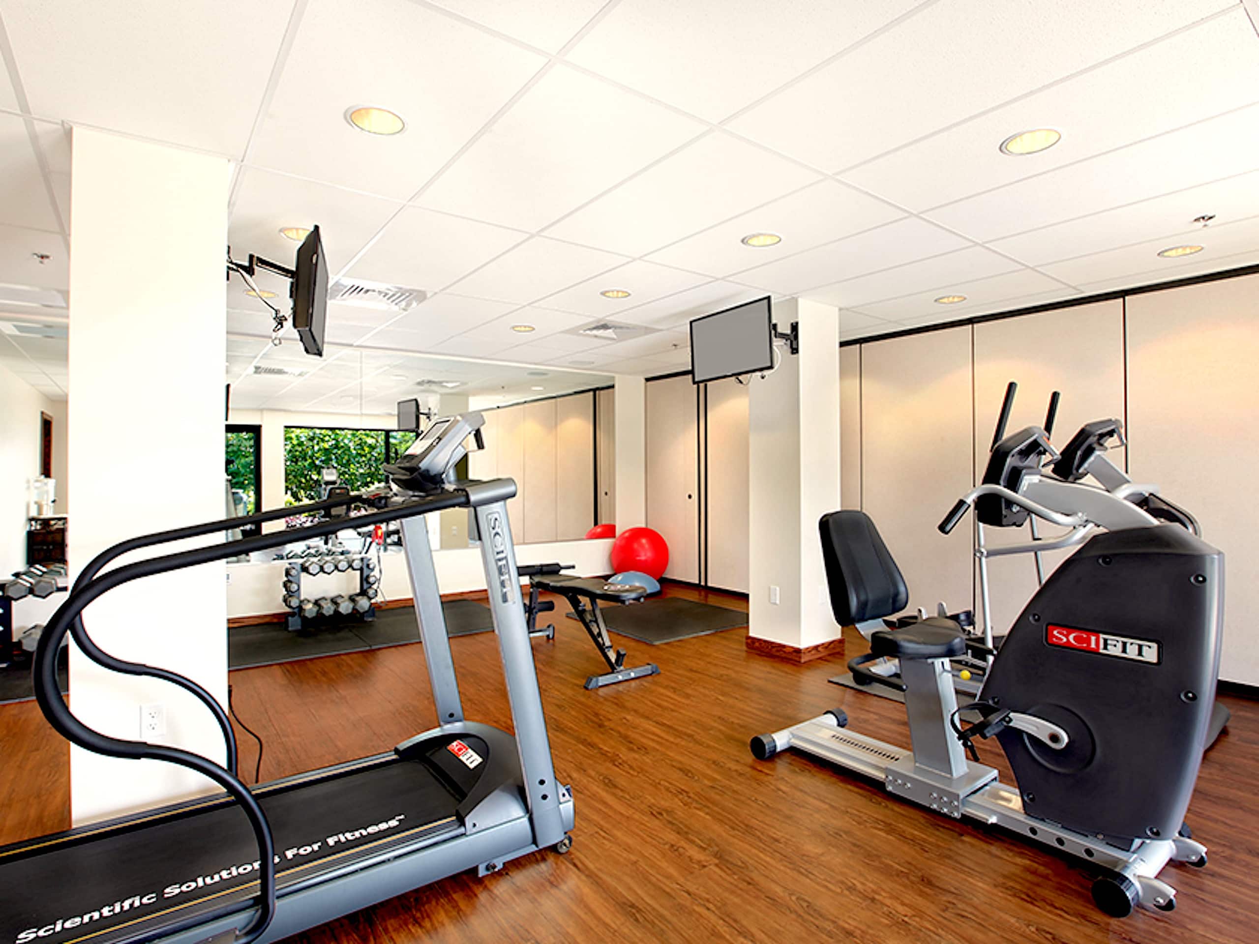 Condo in Princeville · ★4.96 · 2 bedrooms · 4 beds · 2 baths - Image 52