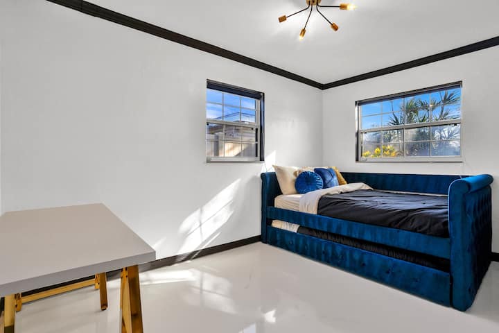 Double bed. Full sized