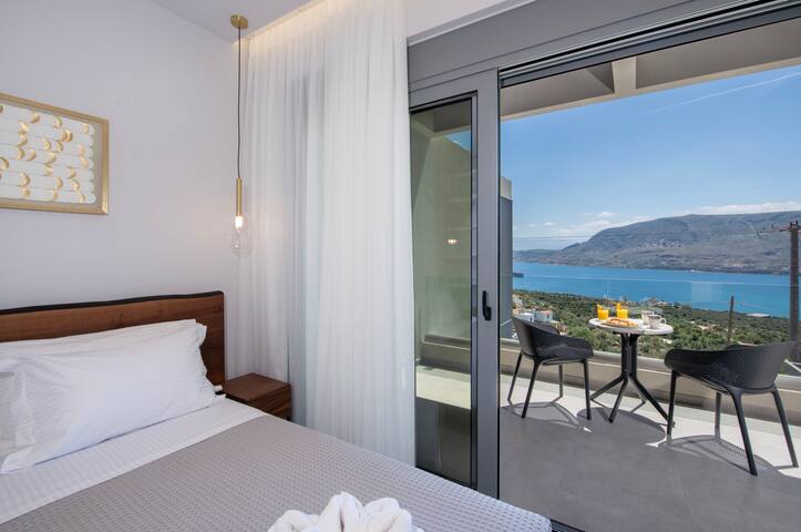 Peaceful Villa with a sea view (Blue Macaw Villa) gallery image 5