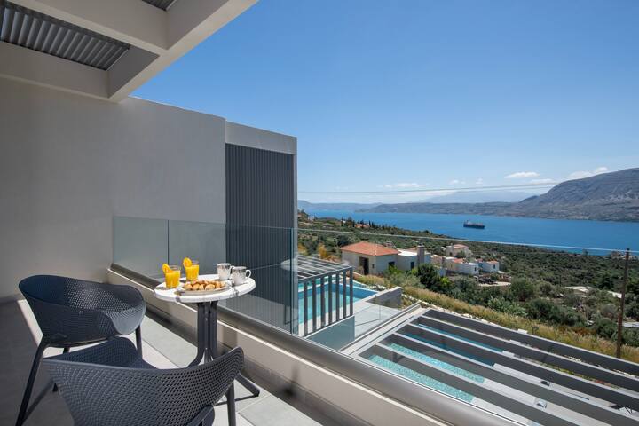 Private villa with a sea view ( Mojito villa ). gallery image 5