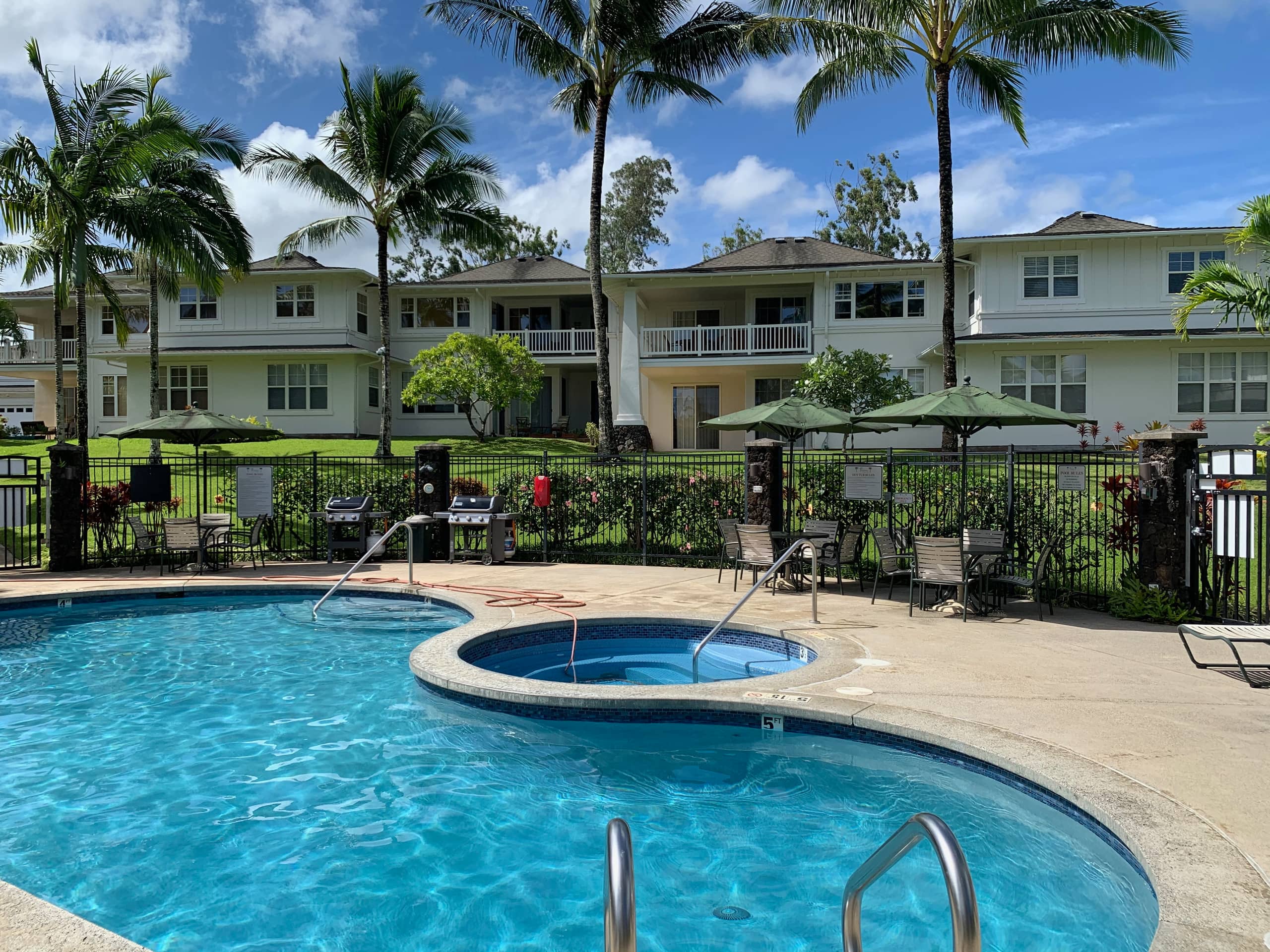 Home in Princeville · ★4.94 · 2 bedrooms · 2 beds · 2 baths - Image 12