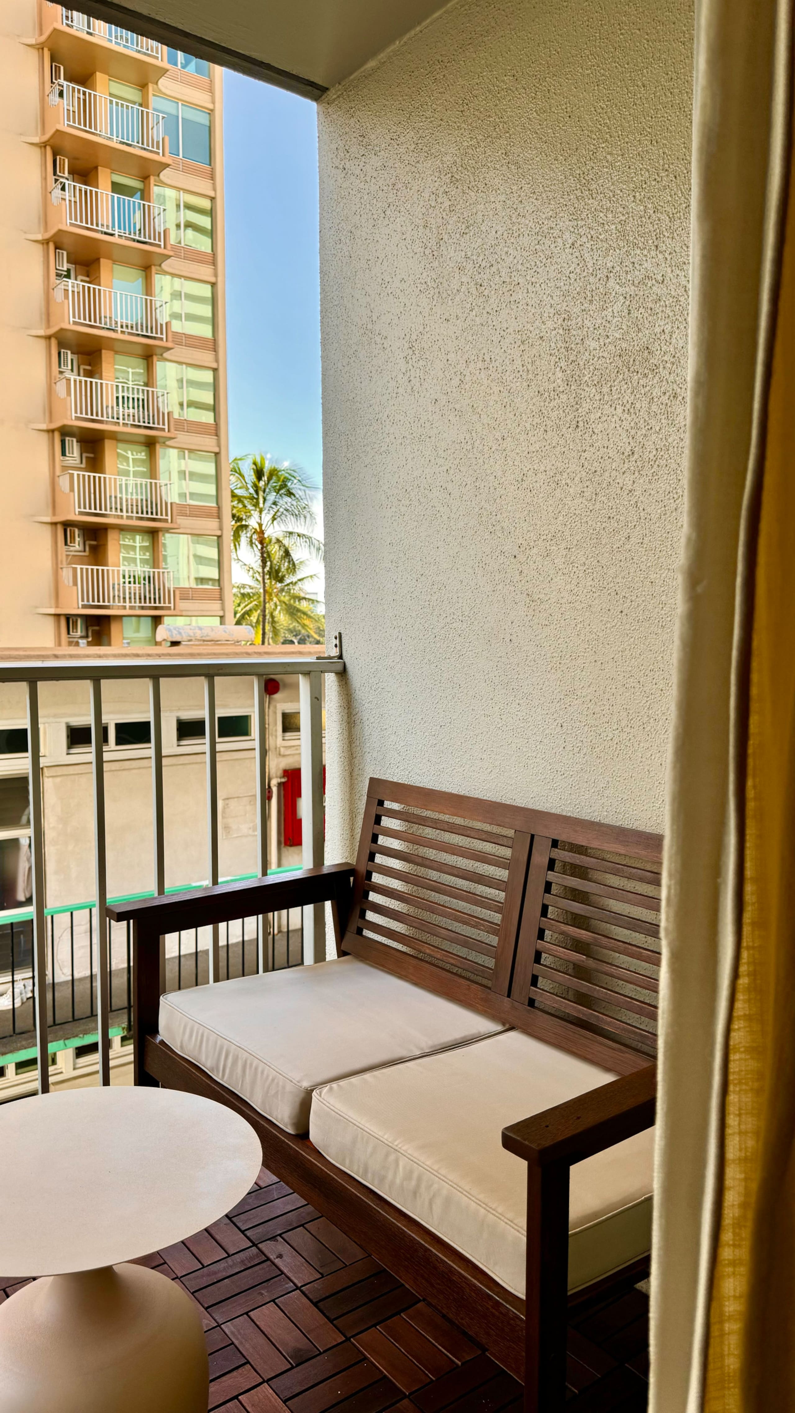 Condo in Honolulu · ★4.66 · Studio · 2 beds · 1 private bath - Image 16