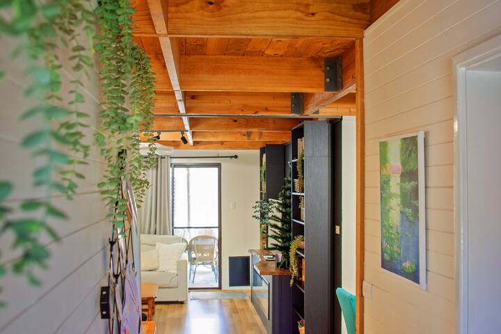 Fun Family Getaway Shack on 8 gallery image 5