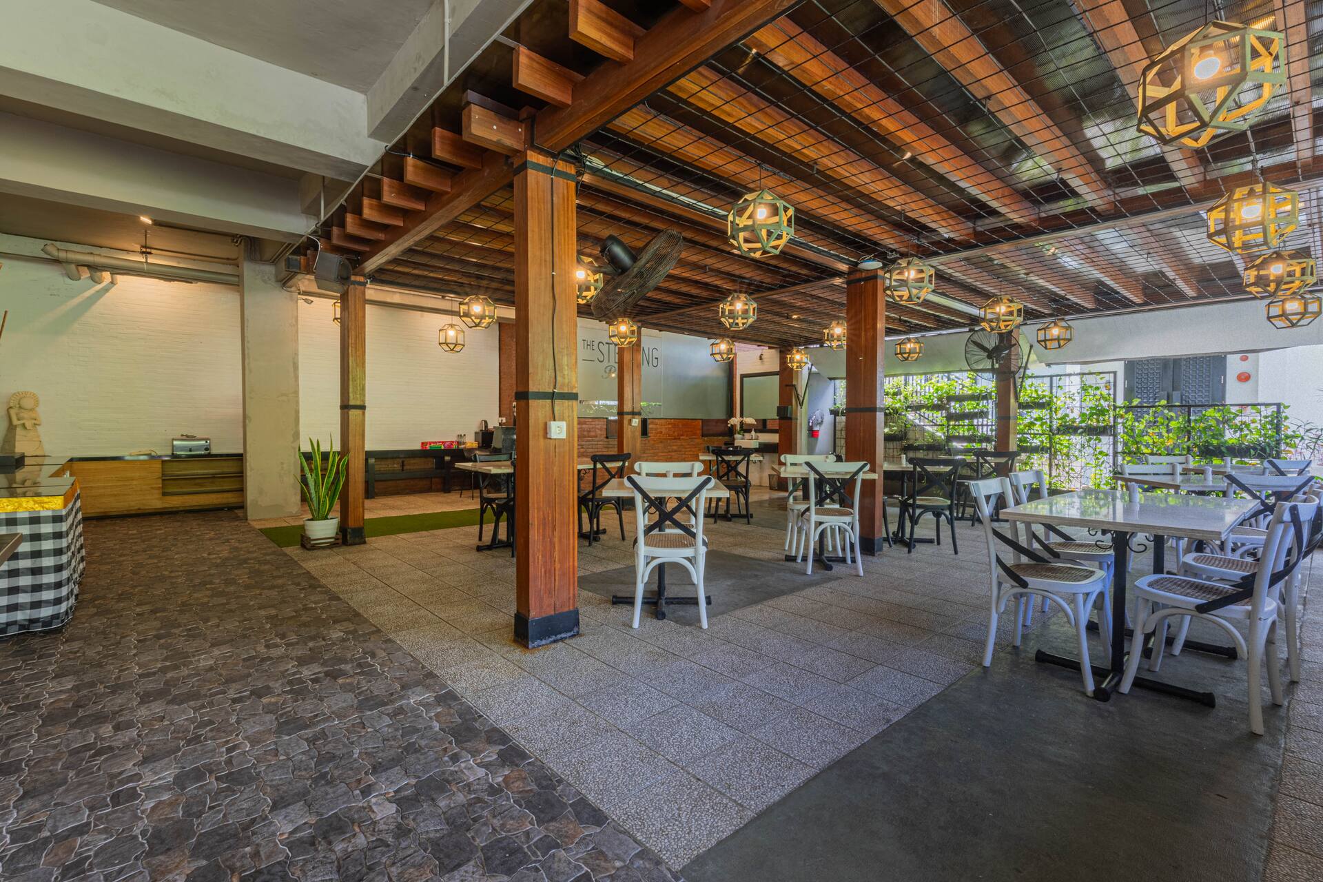 Grand Cliffside Compound 15 Bedroom Private Villa in Uluwatu 3