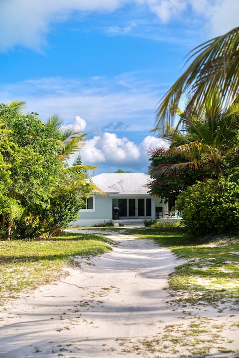 Sea Blue - A Beachfront Paradise