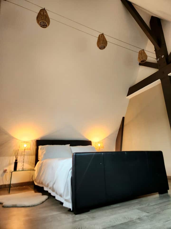 غرفة النوم 2