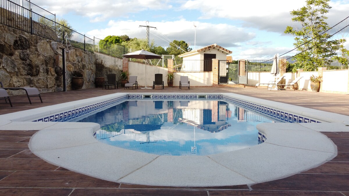 Popular Airbnb listing: The VUT-AV-01018 corner in Arenas De San Pedro