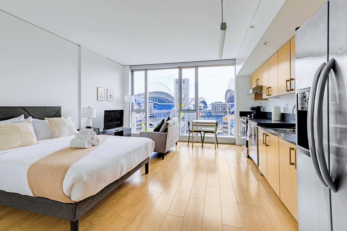 Downtown High Rise