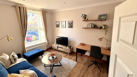 Successful Airbnb property: Cosy flat in West Jesmond, Newcastle w/ Parking in Newcastle Upon Tyne