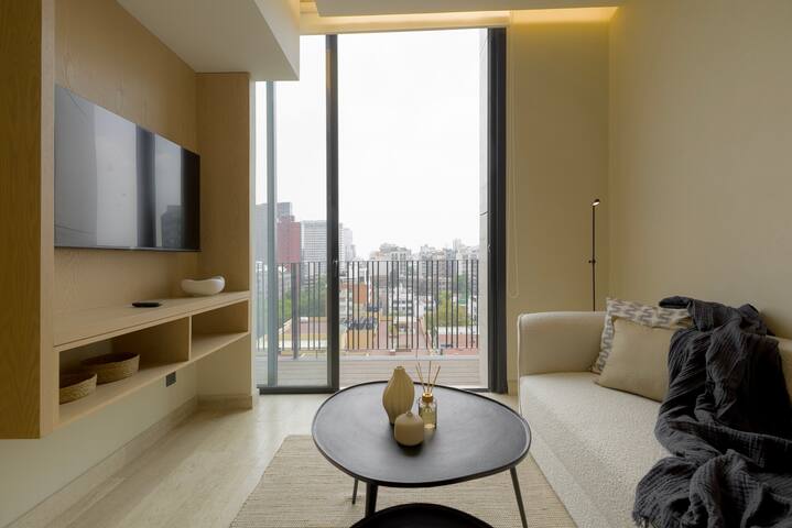 Capitalia | Aristoteles Polanco w/ Balcony View gallery image 2