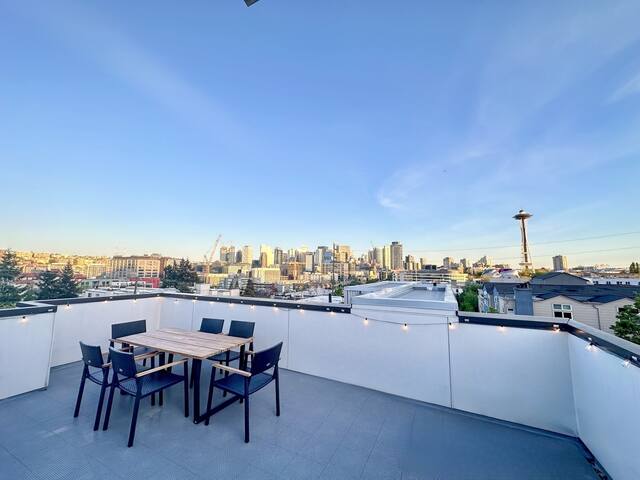 SEA BEST | Space Needle Views | Walkable | Parking