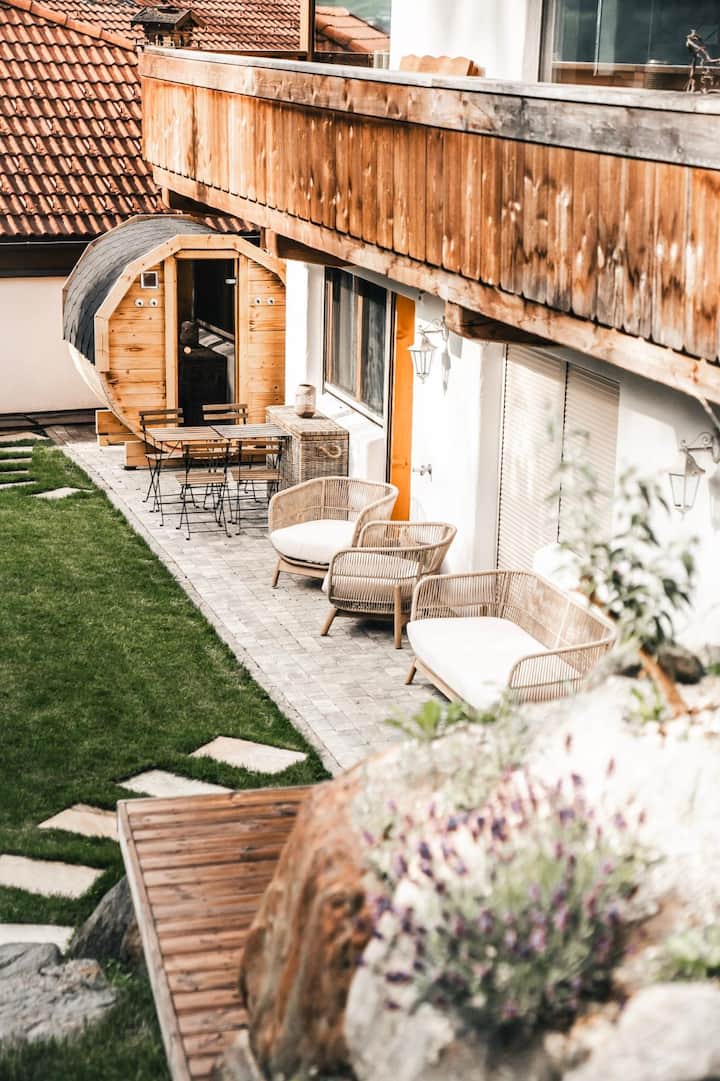 Midera Chalet Kreuzjoch with private sauna