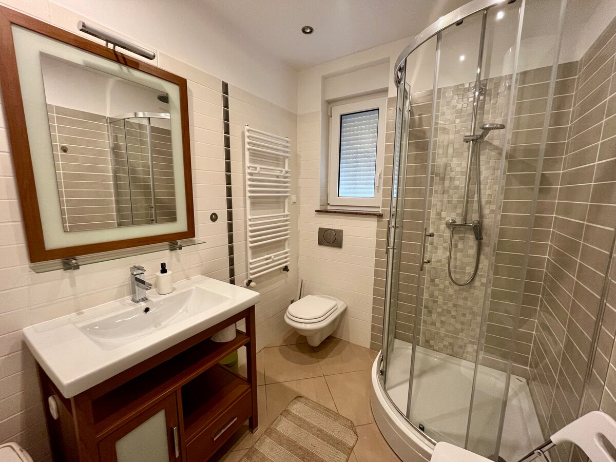 Apartment Picturesque Retreat