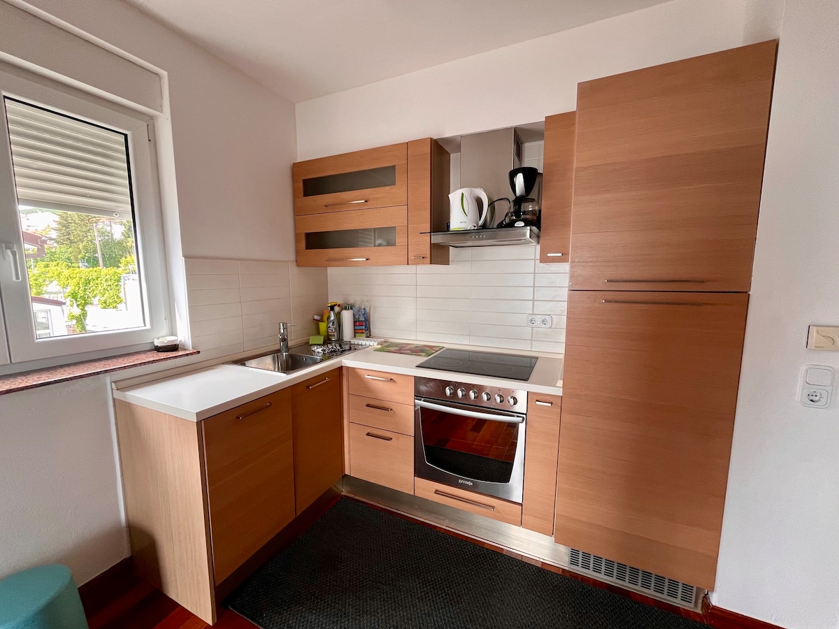 Apartment Picturesque Retreat