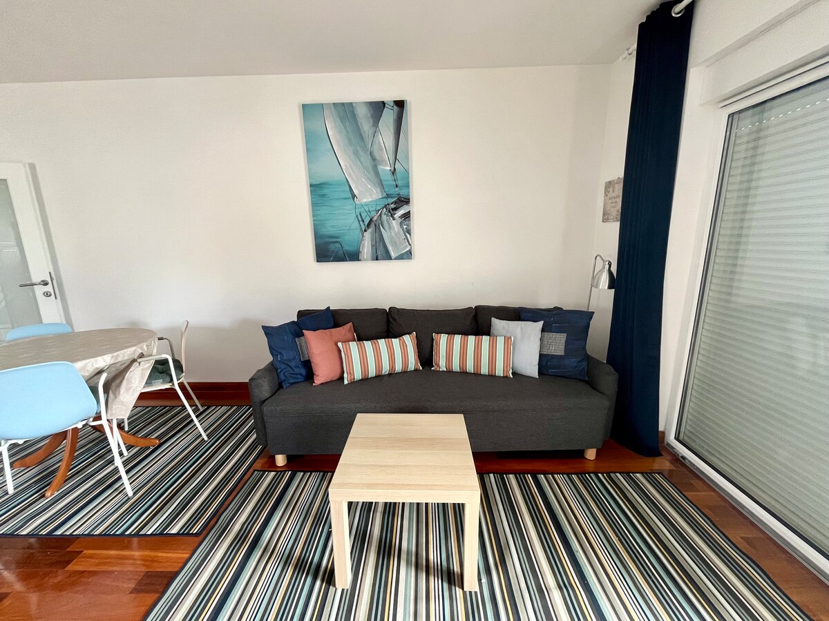 Apartment Picturesque Retreat