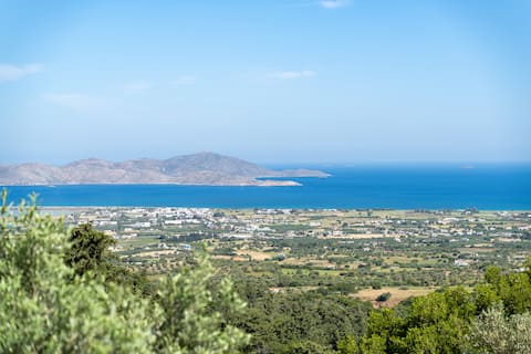 Infinity II - Modern Family Retreat in Kos