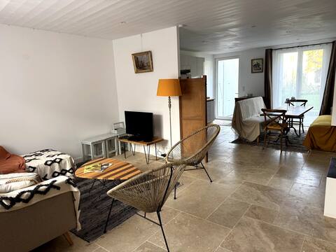 Top performing Airbnb: ღ L'Olivette • Garage, Garden, Close to city center in La Couarde Sur Mer