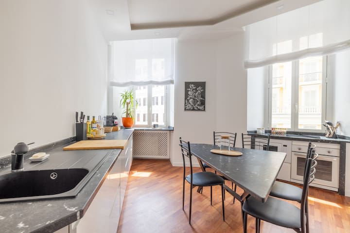 Cavour 211 – Vivora