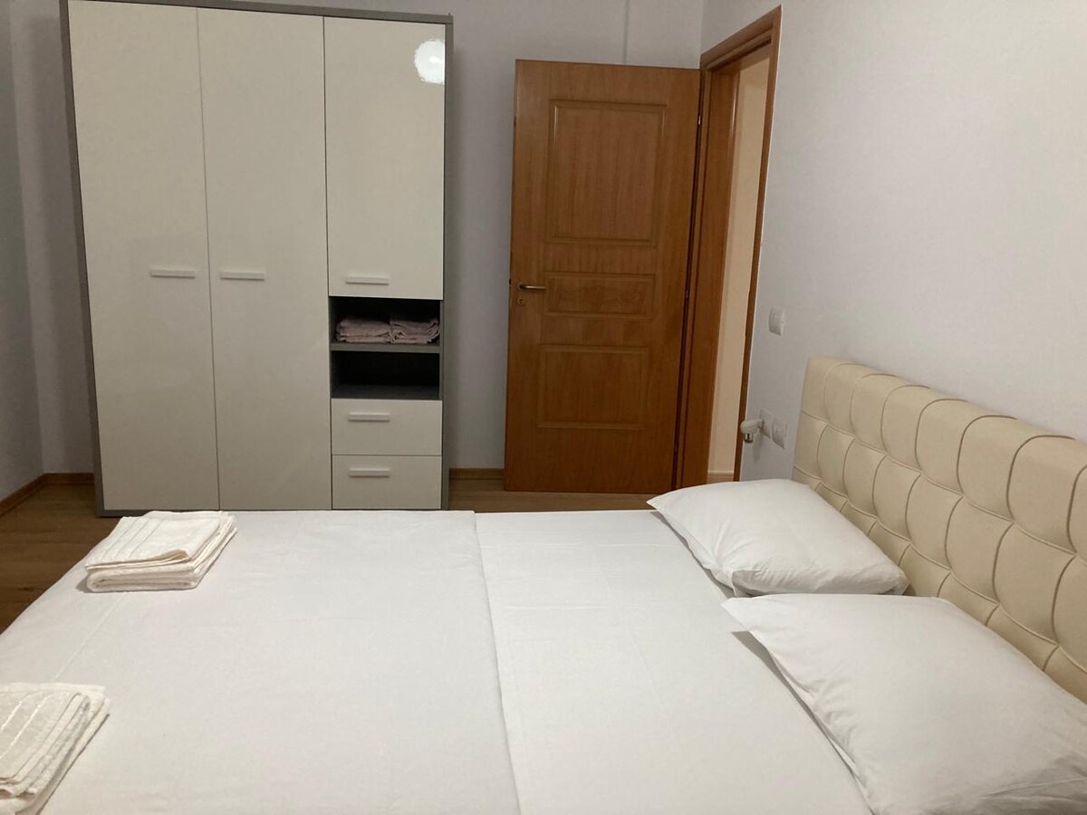 Listing 1148563607909684773