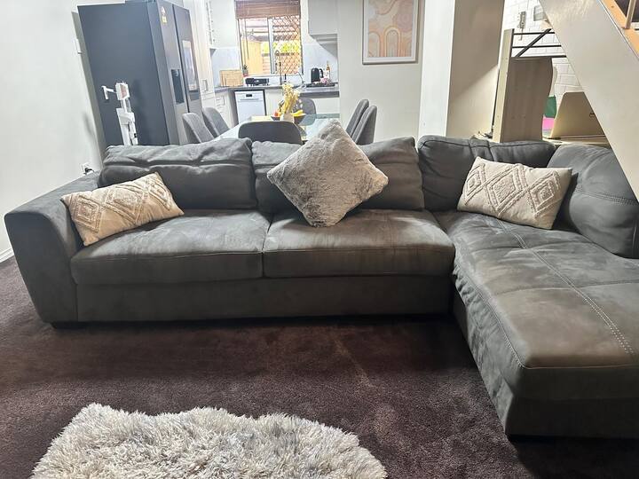 Entire Home | 2 Bedrooms - Gated & Outdoor Cctv. - Alice Springs