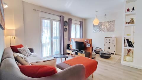 Top performing Airbnb: Spacious, modern & comfy. Old town. in San Bartolomé
