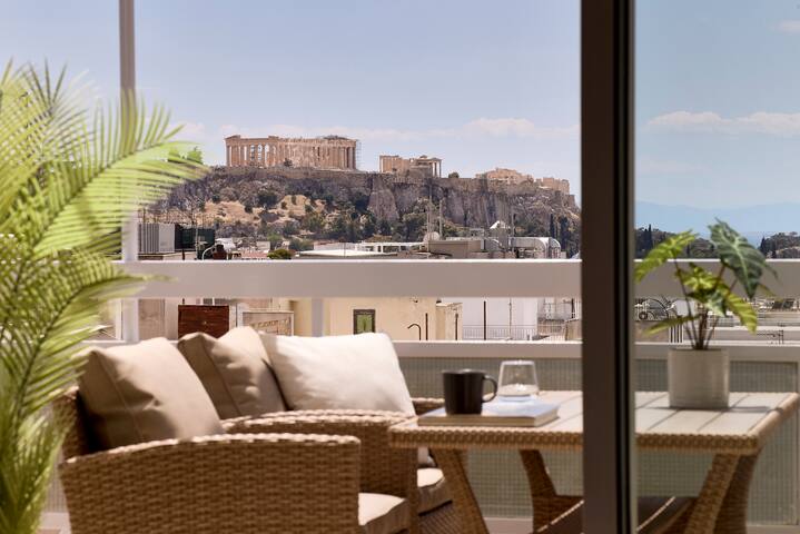 Acropolis Penthouse Suite