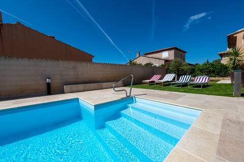 Villa 8pers/Air Conditioning/Heated Pool.