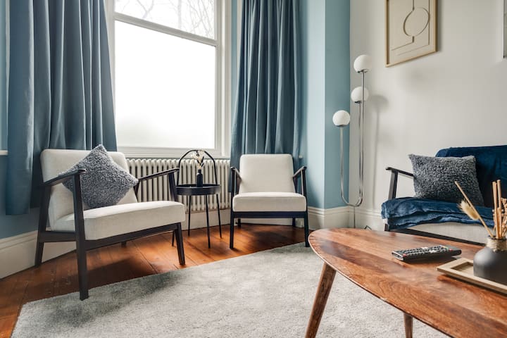 Manchester | Park View | Games Room | Sleeps 10 gallery image 2