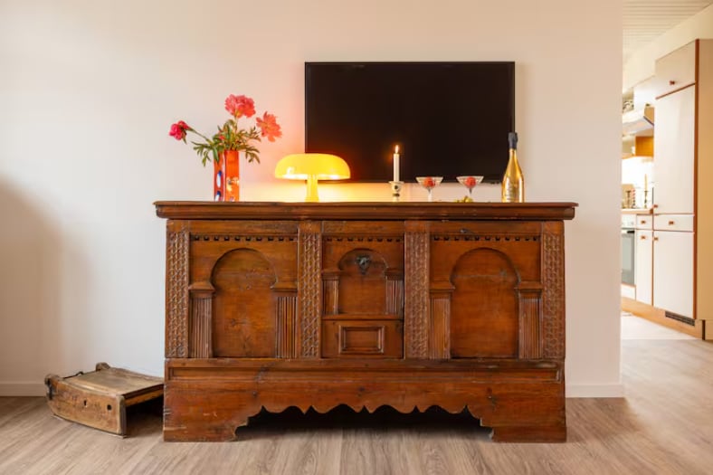 Top performing Airbnb: "Roof Top" 2.5 Room Serviced Apartment in Zentralschweiz