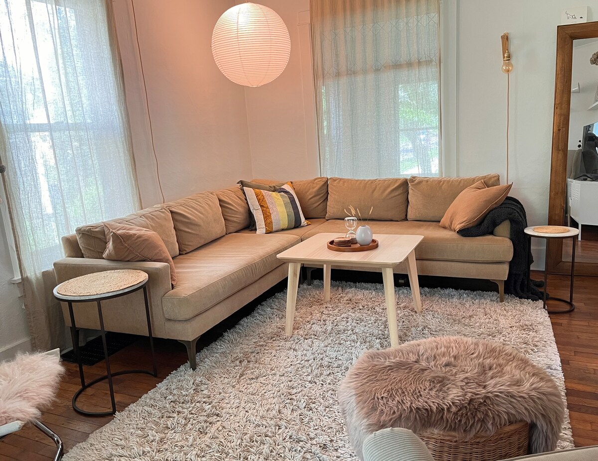 Top Airbnb: Perfect for Couples and Families in Ithaca