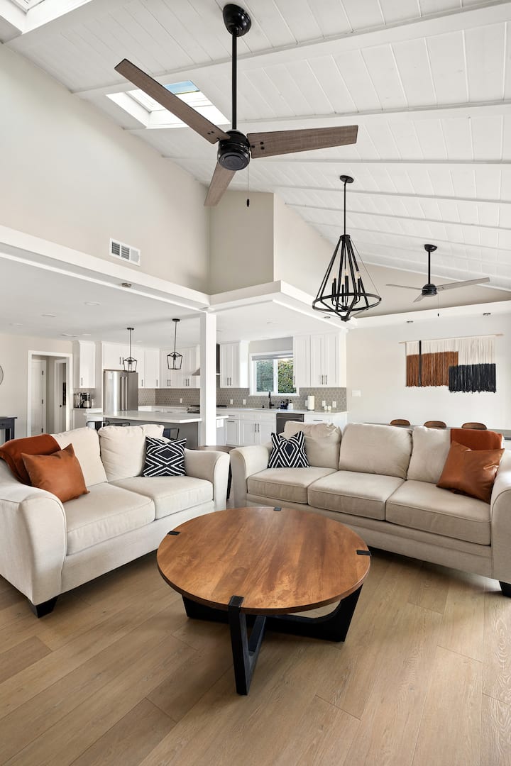 Newly Remodeled House With Pool - Los Angeles, CA