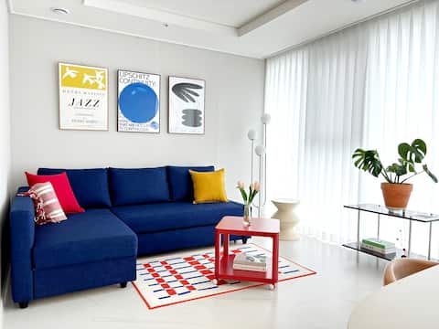 New New Open Gwangalli High-rise View_Up to 5 people # Beam Projector # Sensory Interior # Beach 20m
