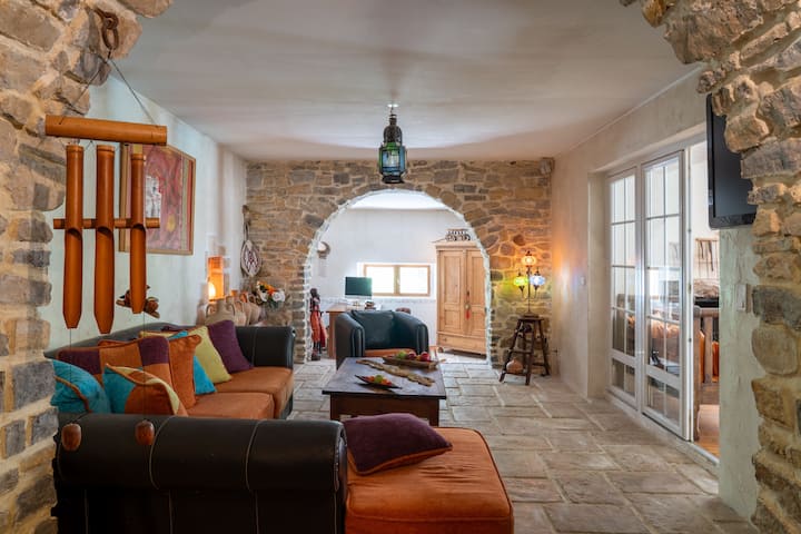 Authentique Ferme Ardéchoise : Piscine Et Rivière - Ardèche