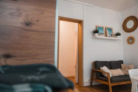 Popular Airbnb listing: Cozy Apartment close to the Beach in Dunkirk