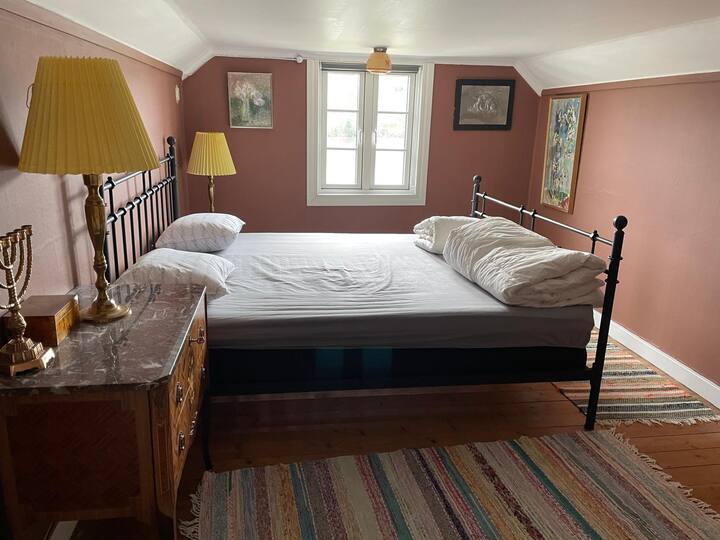 ห้องนอนใหญ่