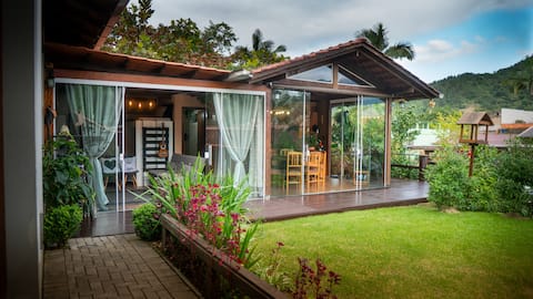 Room and chalet romantic, private and cozy