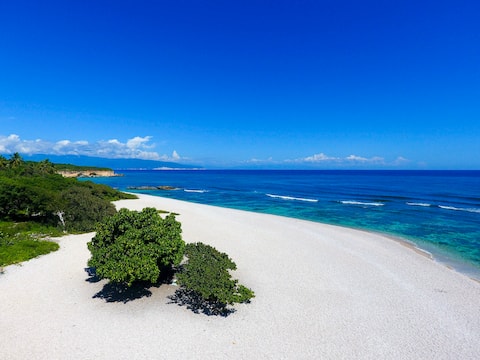 LUX Beachfront Villa+Yoga+Natural Pool+Jacuzzi 3F