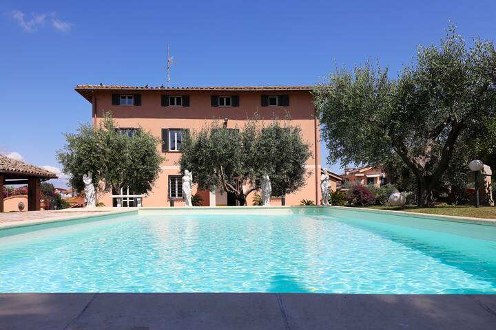 Villa con piscina