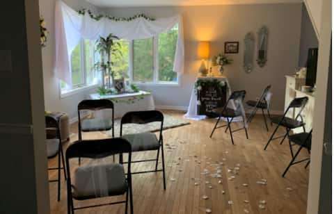 Tudor Pines B&B-all rooms/suites