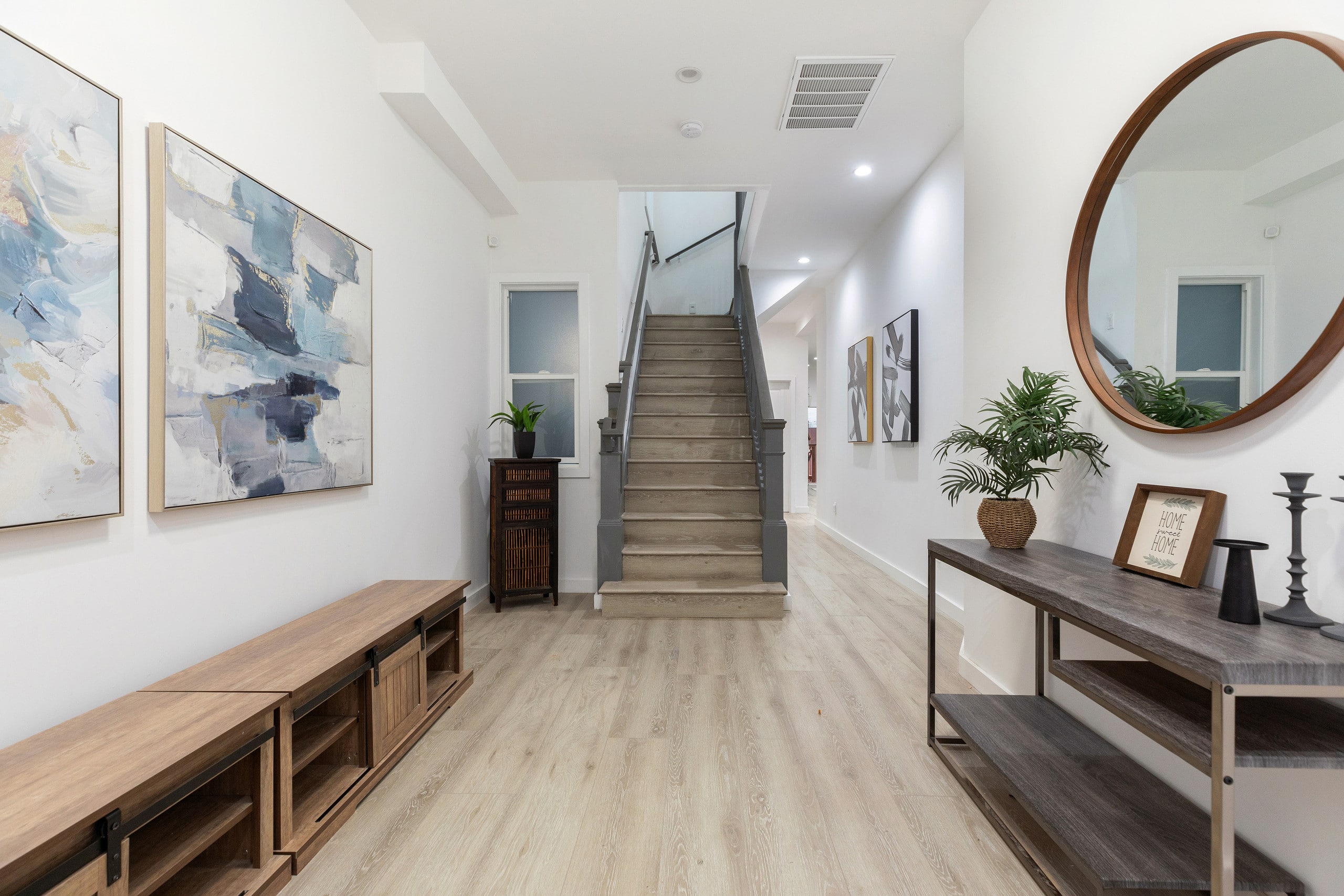 Home in San Francisco · ★4.97 · 4 bedrooms · 4 beds · 4 baths - Image 34