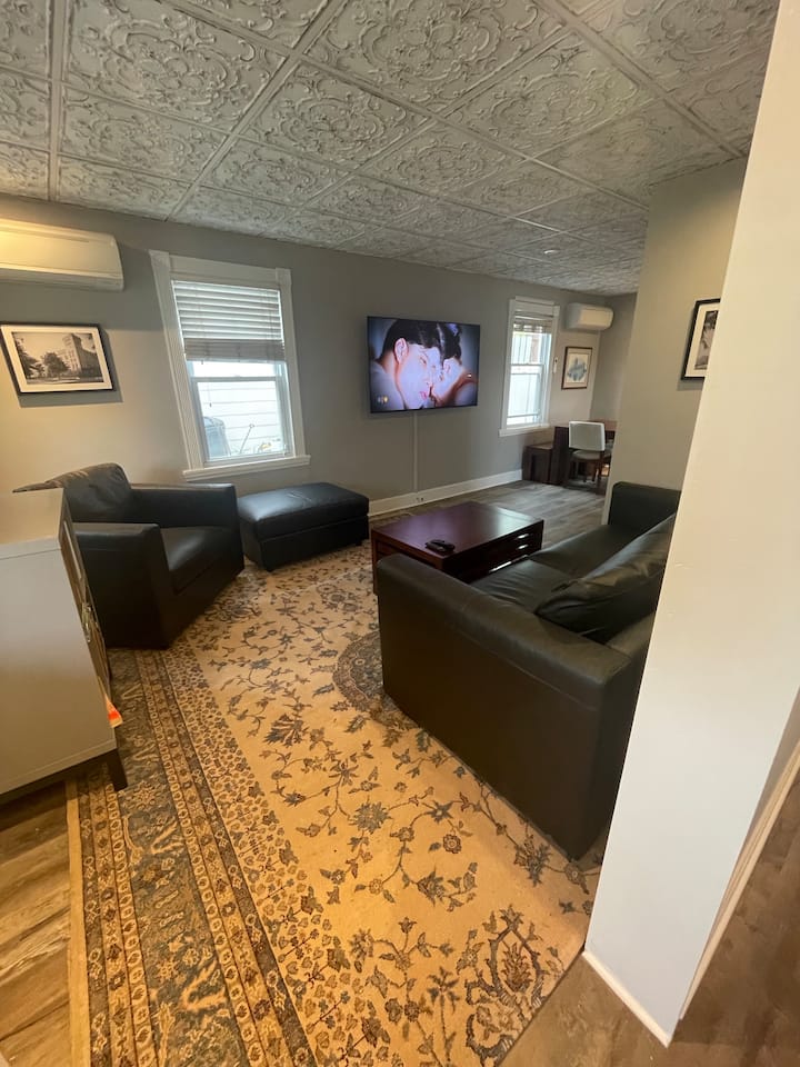 Old Grad House, Within Cadet Walking Privileges - Beacon, NY