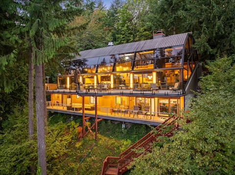 Lake Front Glass House Retreat Water Views/Seattle