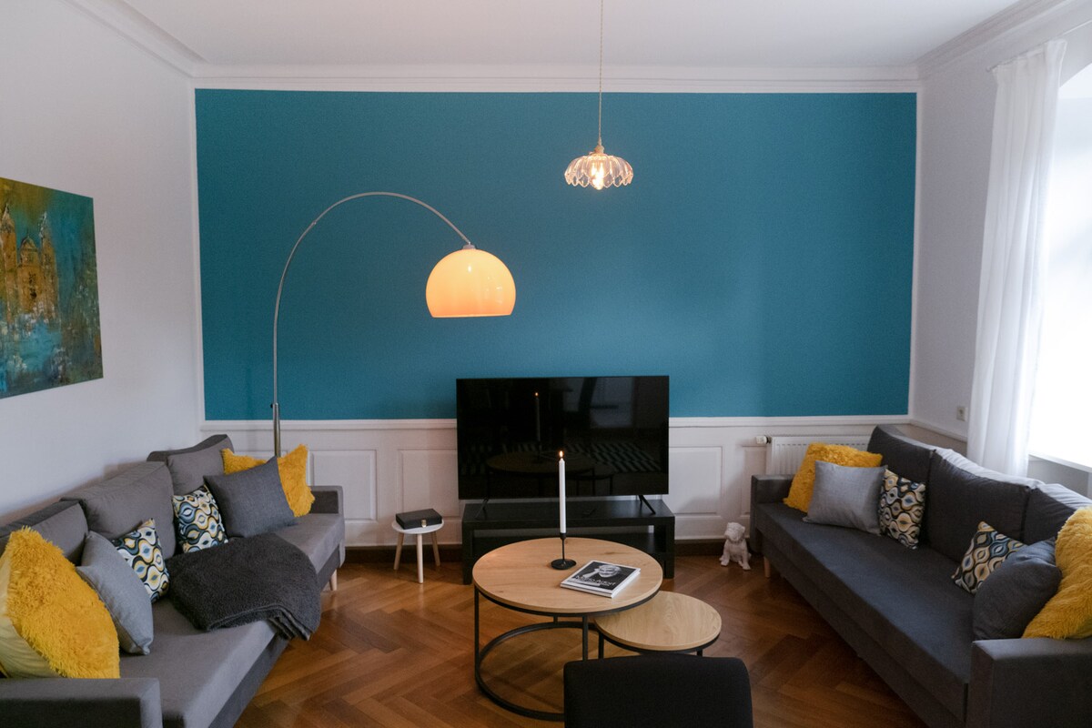 Top Airbnb: BELLA-business&family-next to castle-parking in Ludwigsburg
