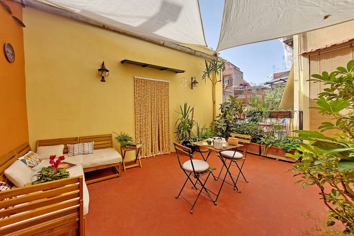 Campo dei Fiori con terrazzo