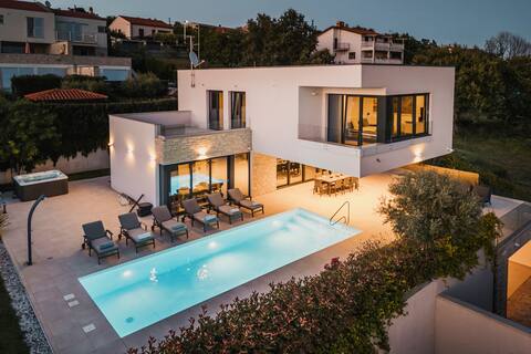 Villa Roko 4BD villa for 8 guests, swimming pool