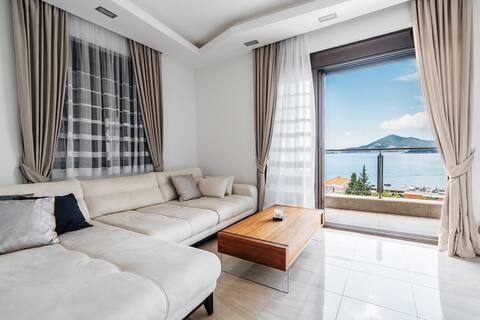 Przno 2 bedroom 37 by In Property