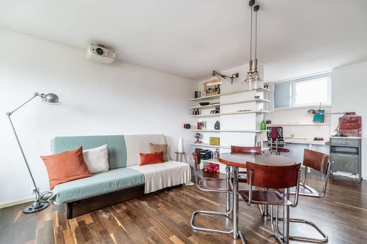 Artist Studio Mokotow-> 12 Minutes Center - Warsaw