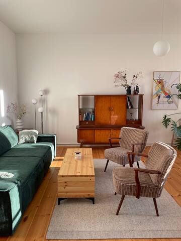 My sunny home in Neukölln gallery image 3